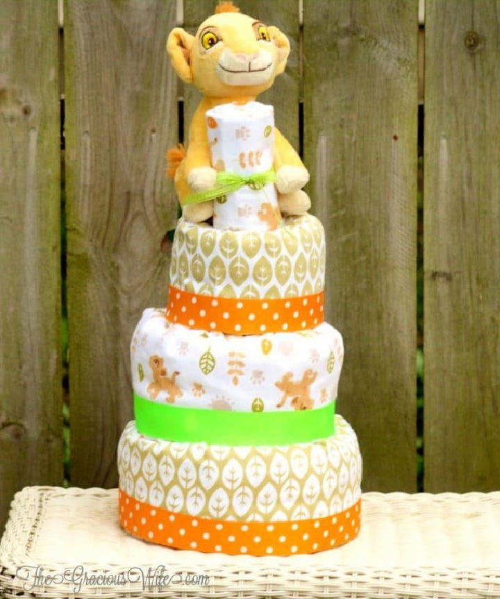 DIY Diaper Cake Ideas: 30 Easy Baby Shower Gift Guide 23 Easy DIY Lion King Faux Fondant Diaper Cake