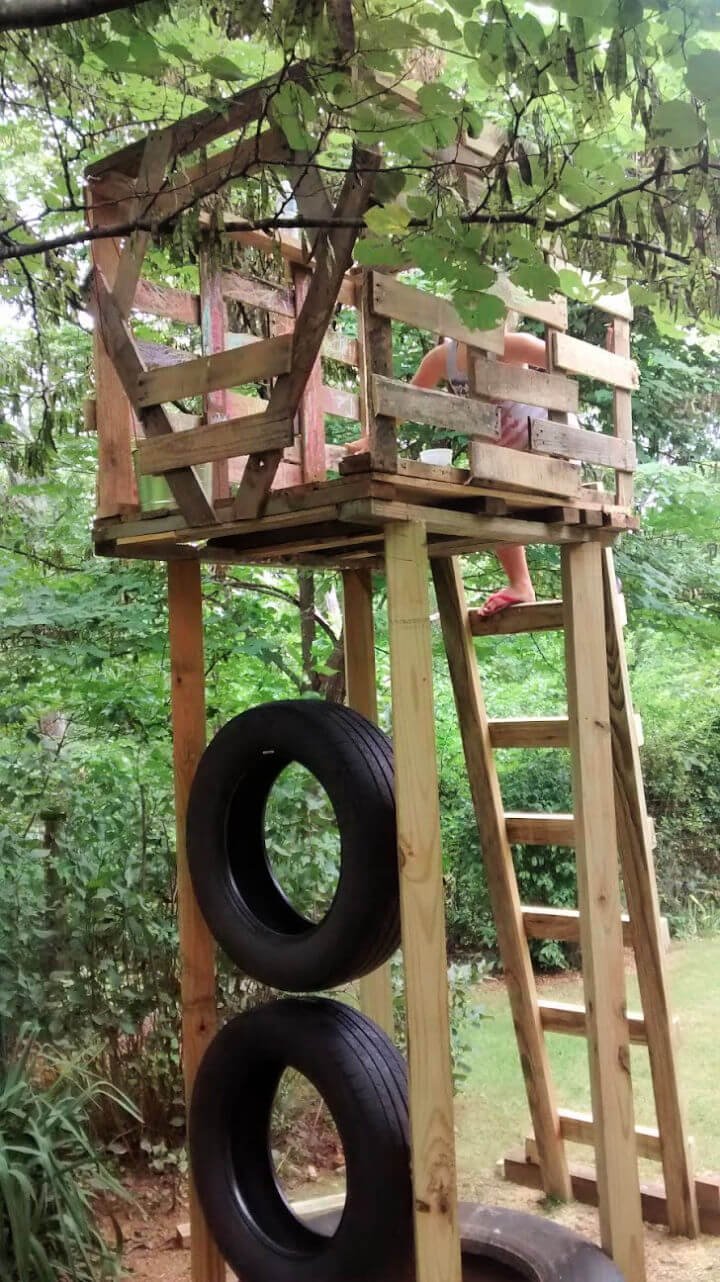 10 DIY Wooden Pallet Treehouse: Ideas, Designs & Building 13 How to Make a Pallet Tree House