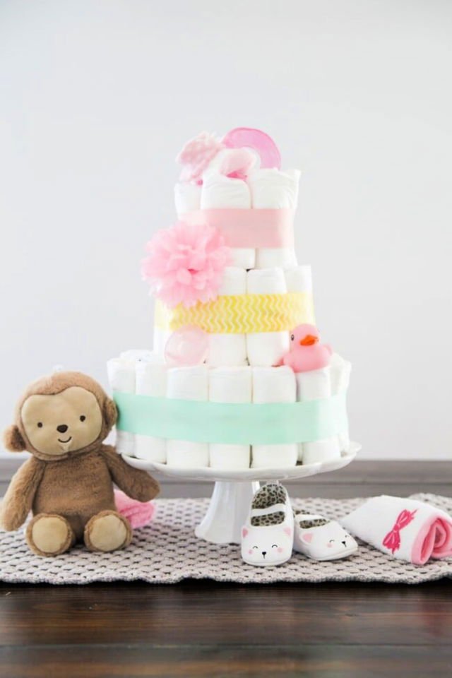 DIY Diaper Cake Ideas: 30 Easy Baby Shower Gift Guide 21 How to Make a Diaper Cake in 3 Easy Steps