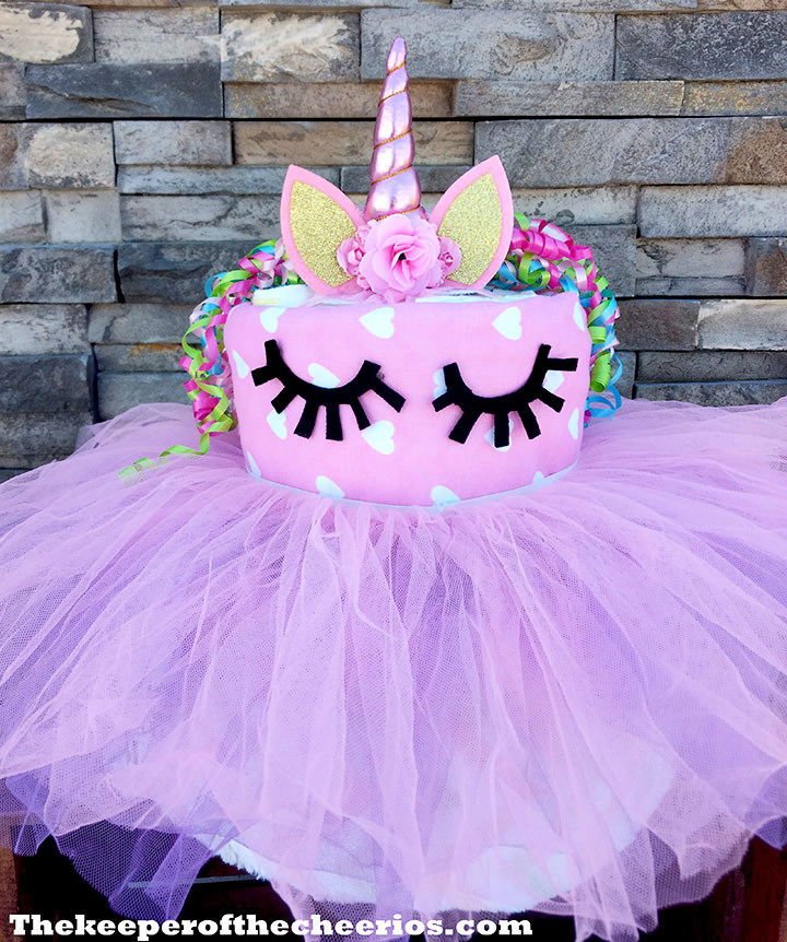 DIY Diaper Cake Ideas: 30 Easy Baby Shower Gift Guide 13 How to Make a Unicorn Diaper Cake