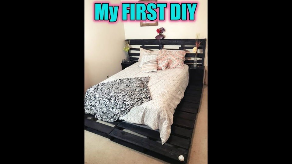 DIY Pallet Bed Frame Ideas: 30 Ideas & Step-by-Step Guide 30 Super Easy DIY Pallet Bed With Led Foot Light