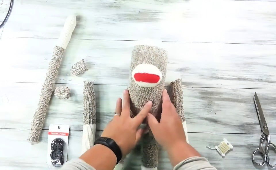 How to Make a Sock Monkey - A Step-by-Step Guide 6 attaching the muzzle