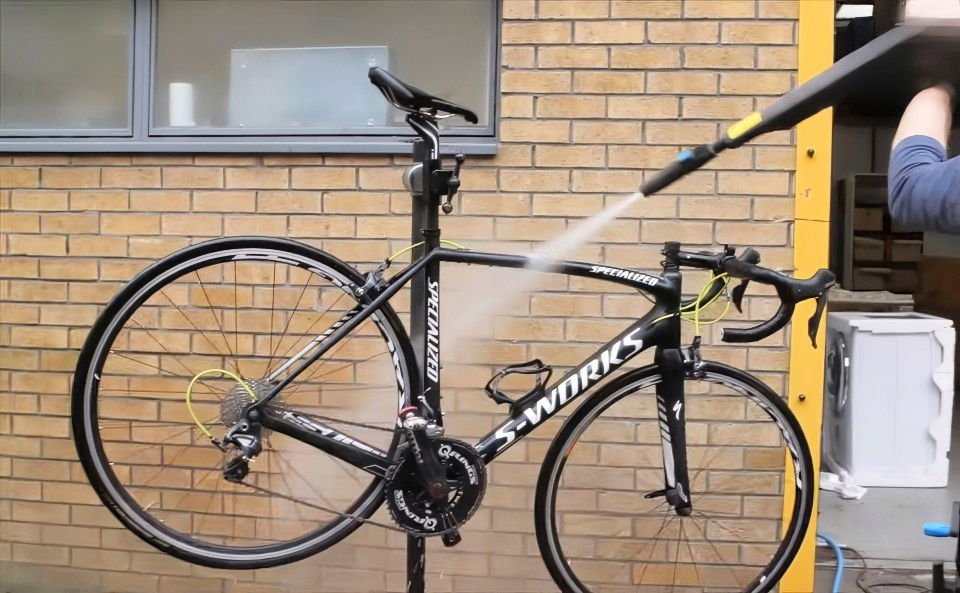 Bike Maintenance Tips: Extend Your Bicycle's Life, Care Guide 13 bicycle maintenance with step by step instrucions