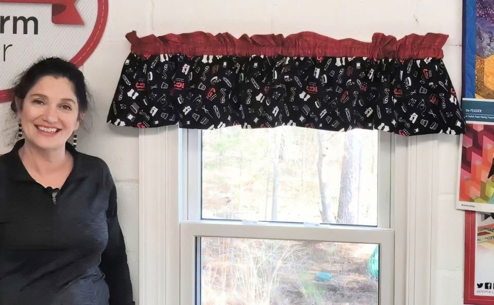 Crafting Your Own: A Beginner's Guide to DIY Window Valances 5 easy diy window valance