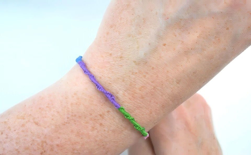 Crafting Personalized Bands:How to Make Friendship Bracelets for Beginners 4 spiral staircase friendship bracelet