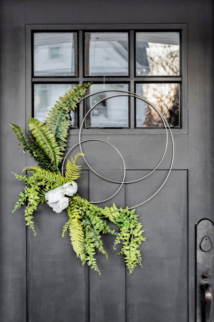 25 DIY Spring Wreath Ideas for Door (How to Make) 22 How to Make a Spring Hoop Wreath