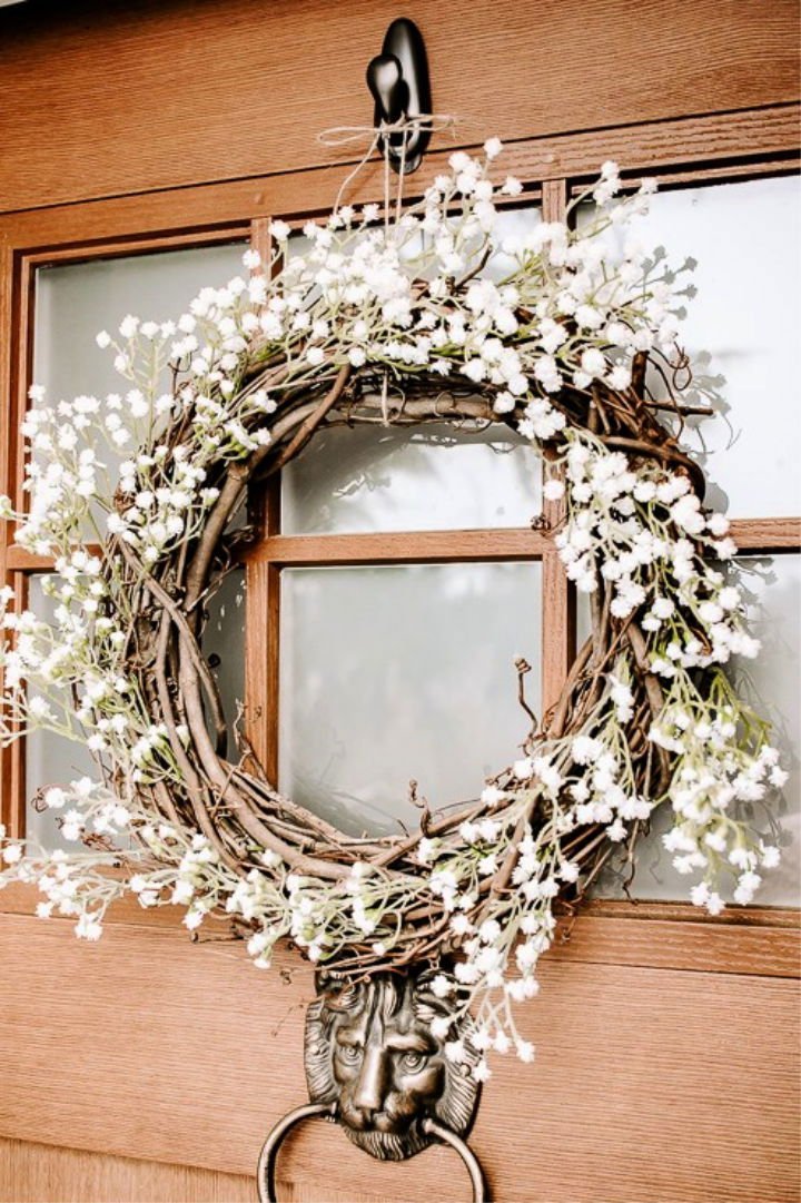 25 DIY Spring Wreath Ideas for Door (How to Make) 23 Making a Floral Spring Wreath