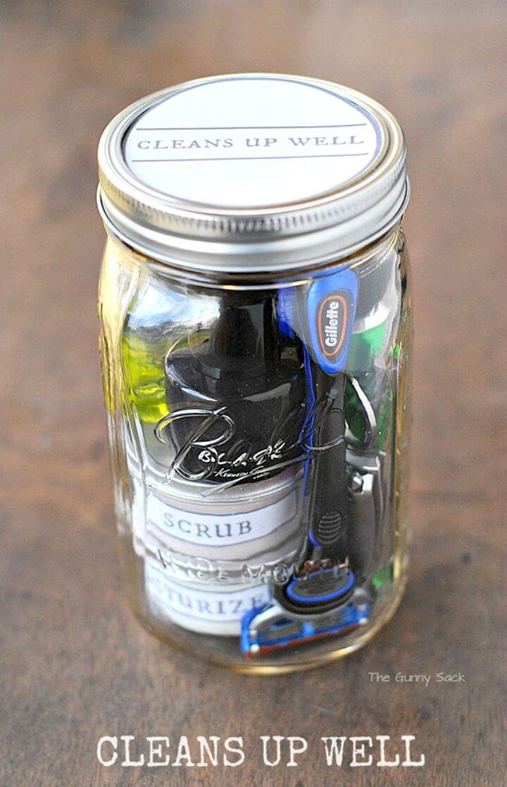 Mason Jar Gifts in a Jar: 25 DIY Mason Jar Gift Ideas 20 Cleans up Well Gift in a Jar for Men