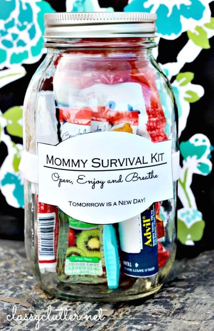 Mason Jar Gifts in a Jar: 25 DIY Mason Jar Gift Ideas 24 How to Make Mommy Survival Kit in a Jar