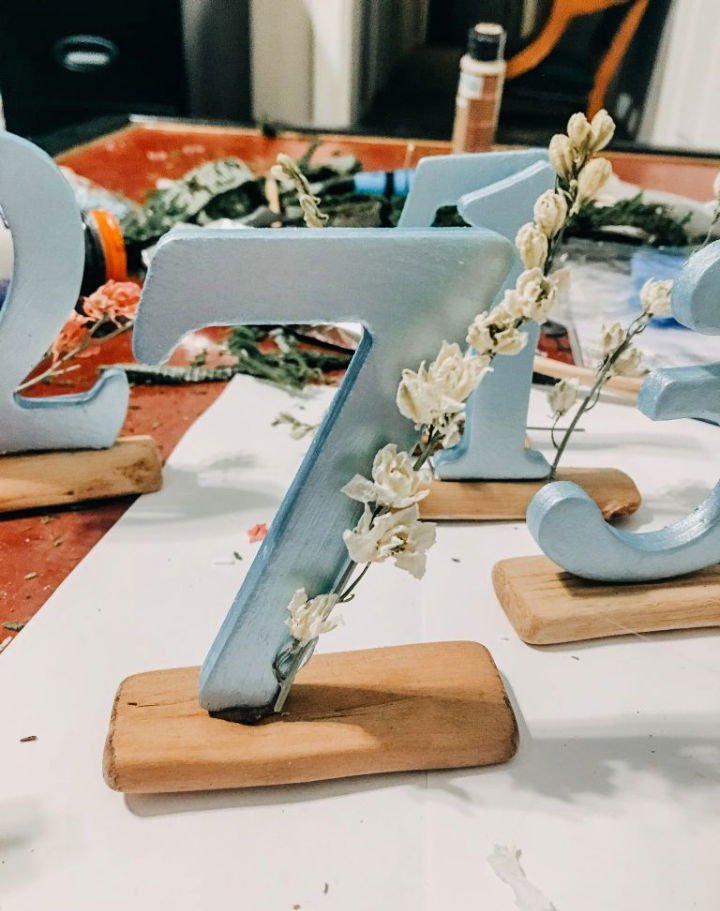 25 DIY Wedding Table Numbers (How to Make Table Numbers) 2 DIY Table Numbers for Wedding