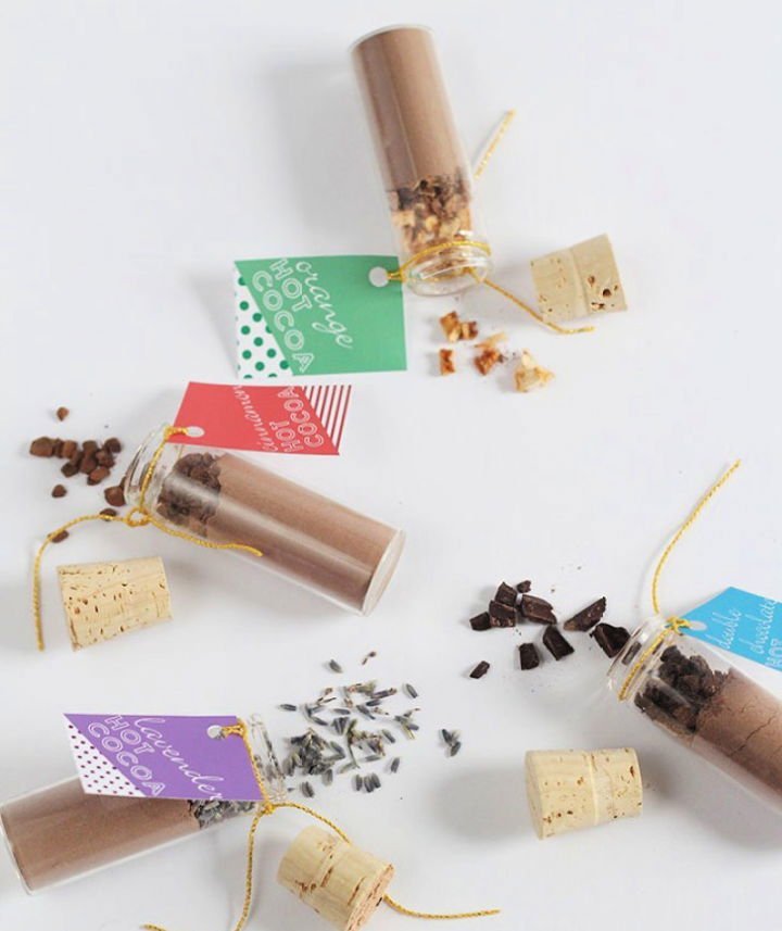 DIY Wedding Favors (25 Cheap DIY Wedding Favor Ideas) 11 Make Your Own Hot Cocoa Favor