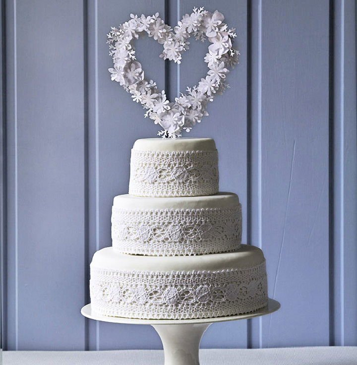 20 DIY Wedding Cake Topper Ideas You'll Love 7 How to Make a Paper Flower Wedding Cake Topper
