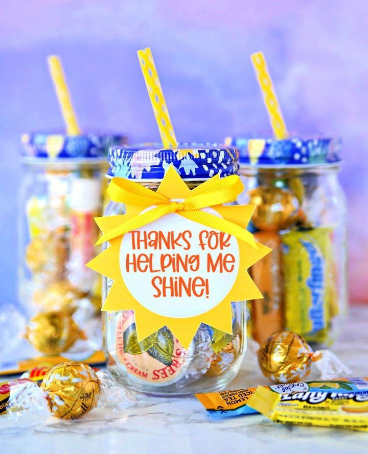 Mason Jar Gifts in a Jar: 25 DIY Mason Jar Gift Ideas 5 Making a Jar of Sunshine Gift for Teacher