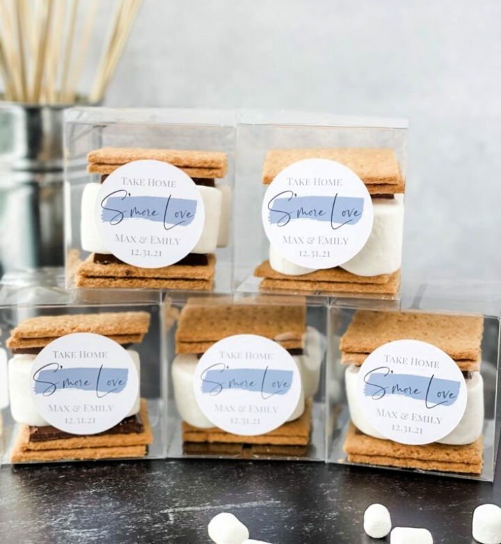 DIY Wedding Favors (25 Cheap DIY Wedding Favor Ideas) 13 Make a S'mores Wedding Favor