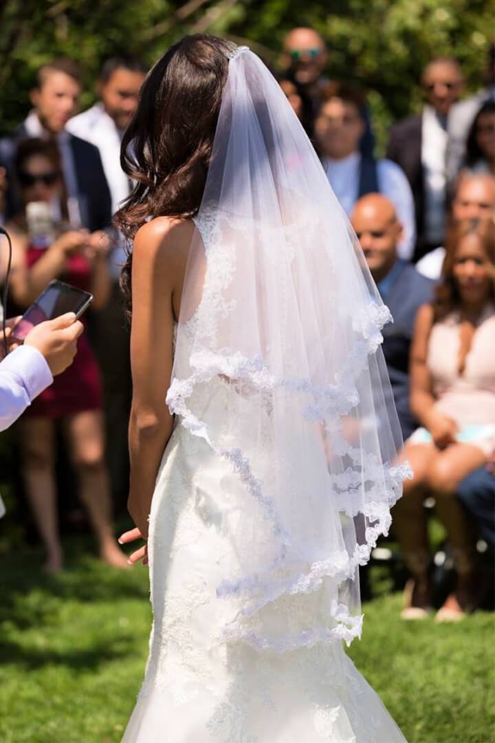 15 Cheap DIY Wedding Veil Ideas You Can Make 18 How to Make Your Own Cascading Wedding Veil