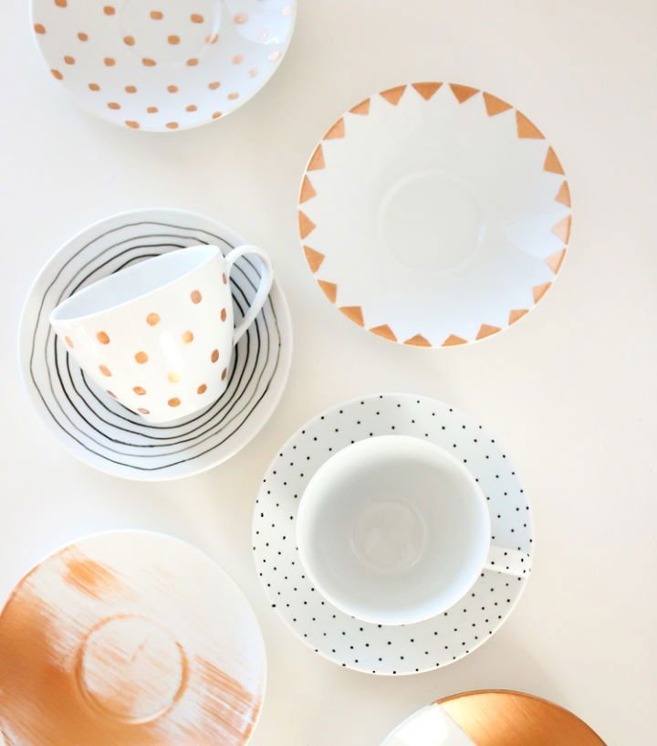 25 Homemade DIY Wedding Gift Ideas for Bride and Groom 24 Dishwasher Safe Painted Dishes