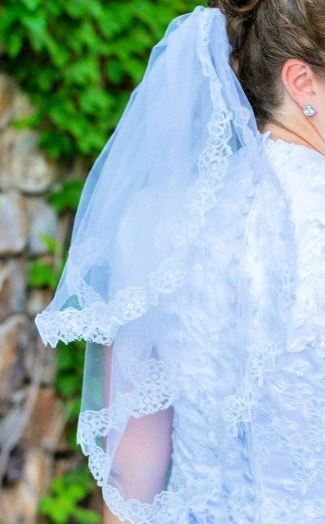 15 Cheap DIY Wedding Veil Ideas You Can Make 16 DIY Wedding Veil Step by Step Instructions