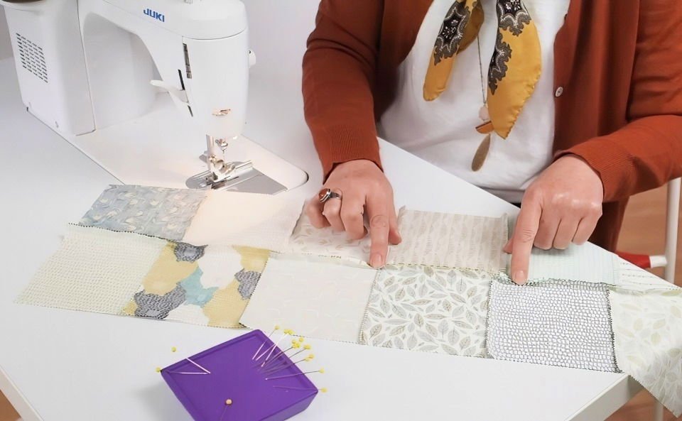 How to Sew a Quilt for Beginners 3 assembling the quilt top