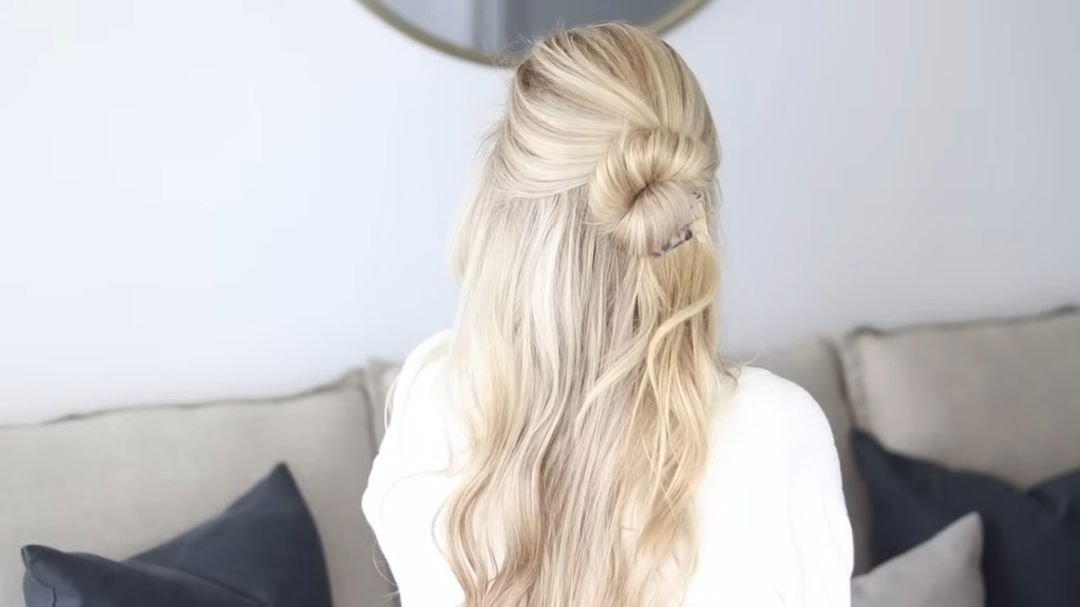 Cute and Easy Hairstyles for School: Learn How To Do 3 easy back to school hairstyles